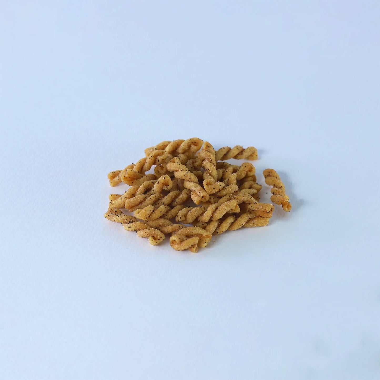 揚げパスタ こしょうパスタ